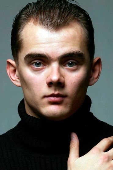 Андрей Емельянов