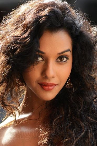 Анупурия Гоенка