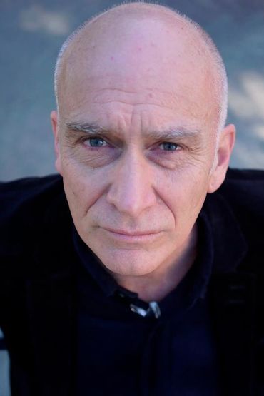 Джонатана Ожильви