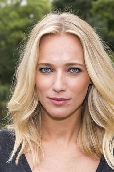 Дженнифер Хоффман