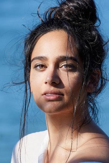 Аадила Досани