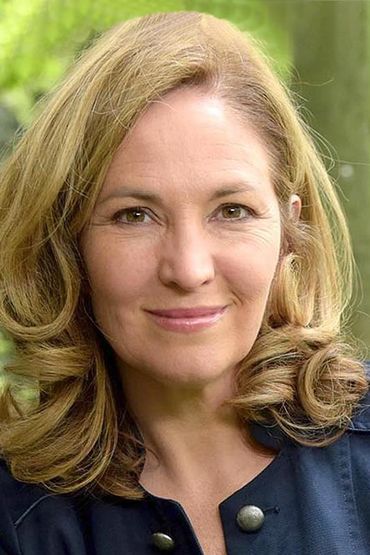 Андреа Ирвин