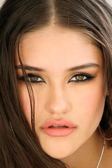 Марисса Рейс