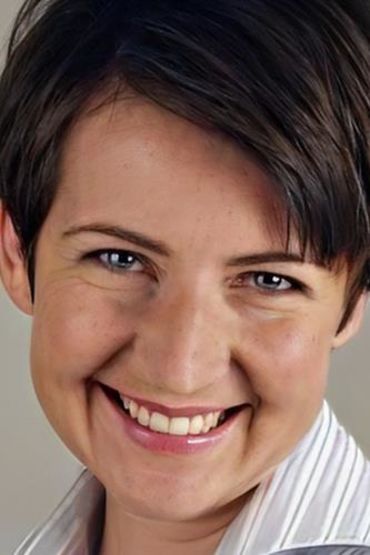 Моника Вижбицкая