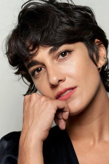 Стефани Велла Маньен