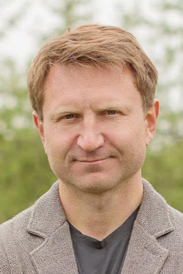 Владимир Левченко