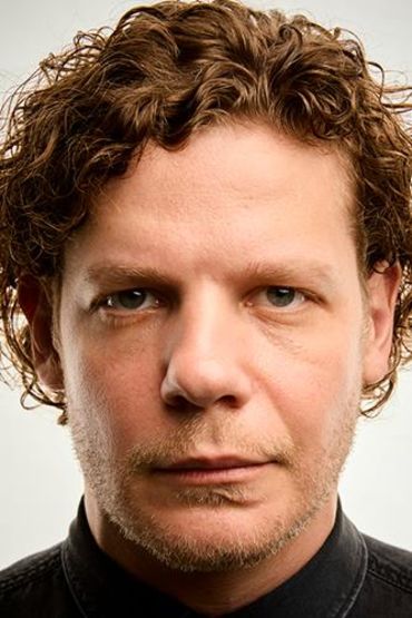 Райан М.Шоу