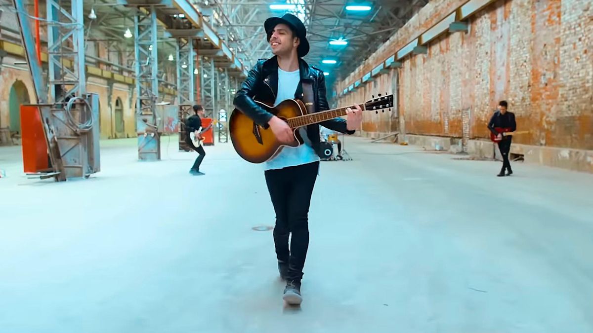 Pravada - Свети