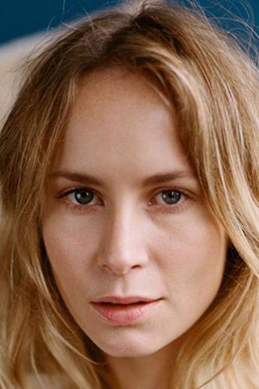 Холли Уэстон