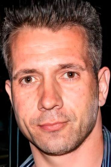 Дэниэл Алдема