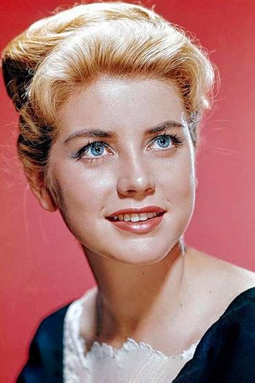 Долорес Харт