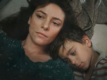 Её история Её история