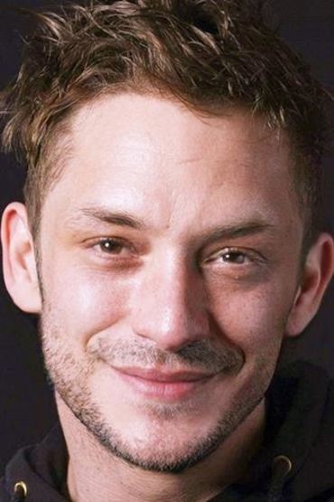 Микаэль Эрпелдинг