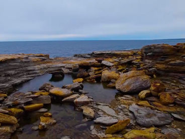 Берег Рыжих камней Берег Рыжих камней