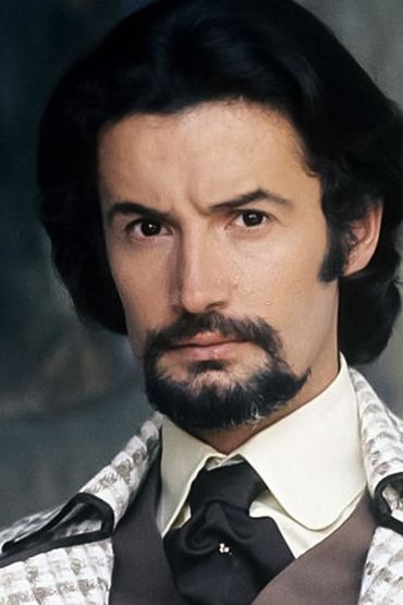 Рогер Хол Ван