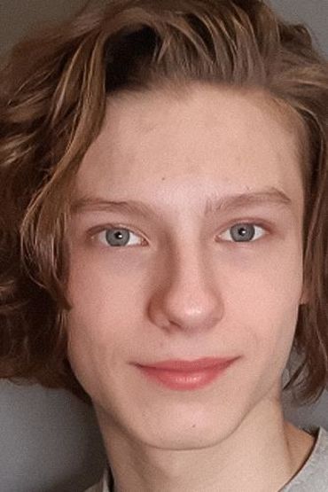 Дмитрий Гущин