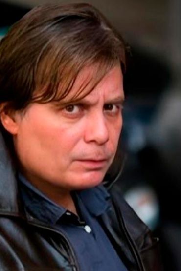 Массимилиано Капрара