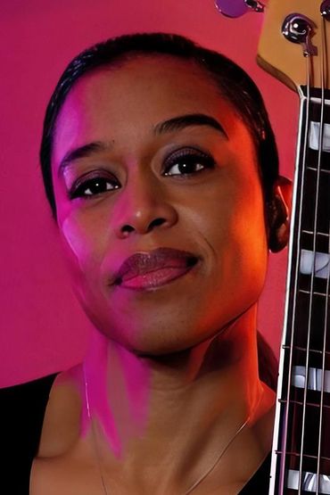 Иоланда Чарльз