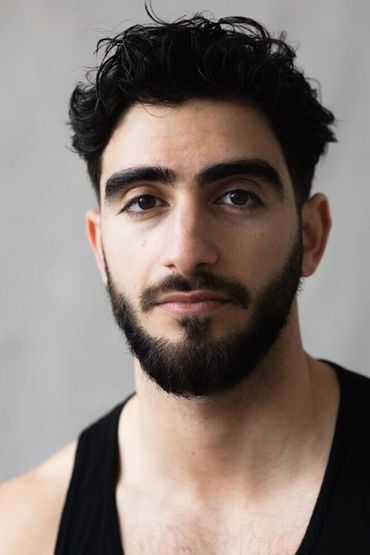 Сиавааш Сирроэс