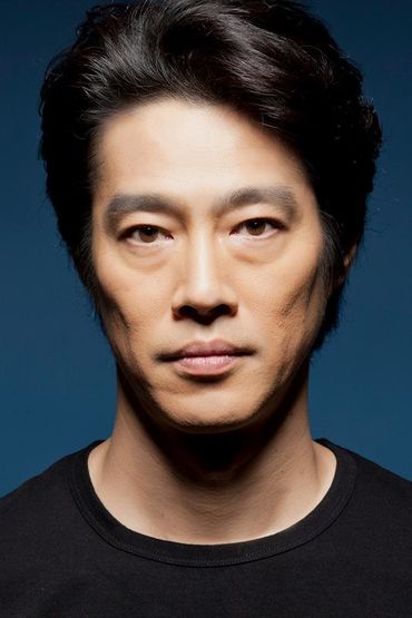 Синъити Цуцуми