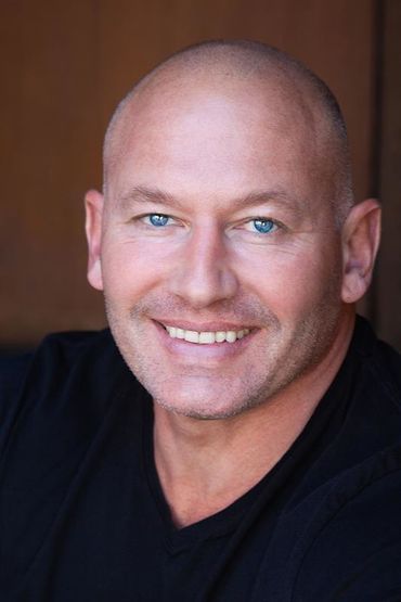 Ник МакКинлесс