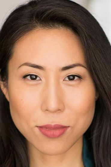 Дженнифер Юн