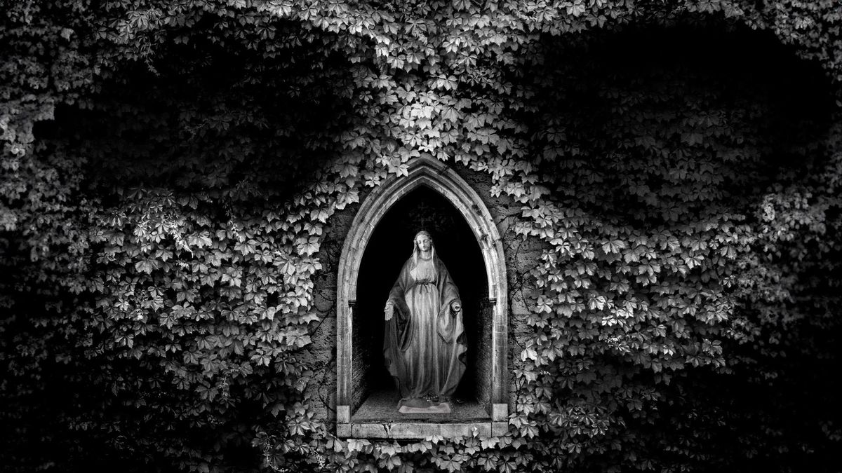 Не выходи из дома