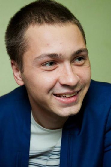 Александр Фролов
