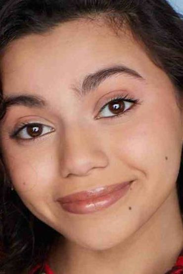 Саванна Руис Николь