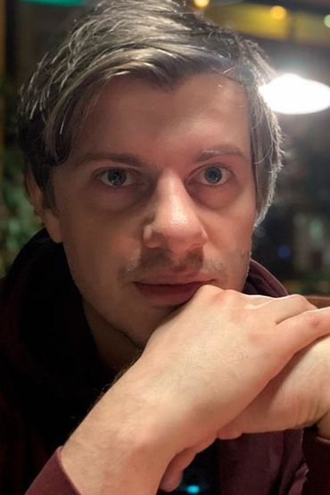 Михаил Медведев