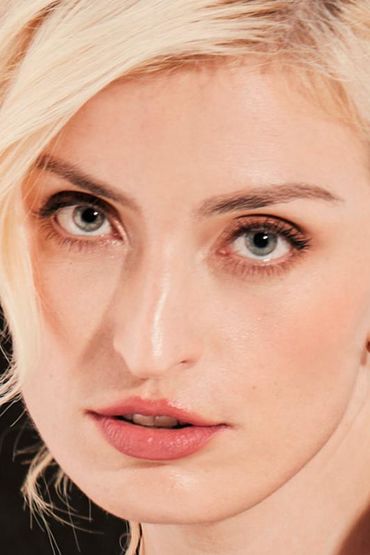 Зина Блахусова