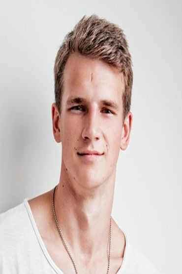 Евгений Романцов