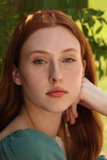 Коринн Тредуэлл