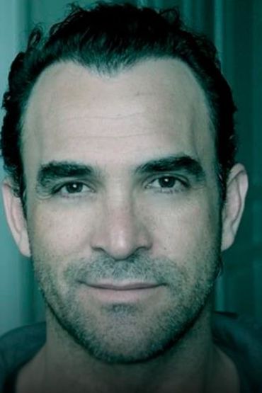 Дино Сантос Дос