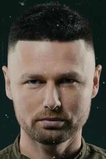 Рустам Романов