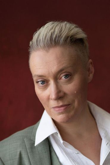 Эмили Кардинг