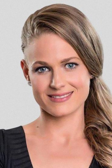 Адриенн Рети