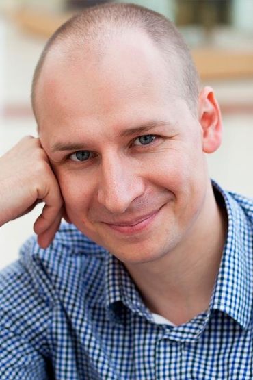 Андрей Левин