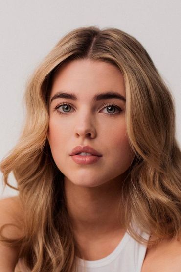 Карла Вудкок