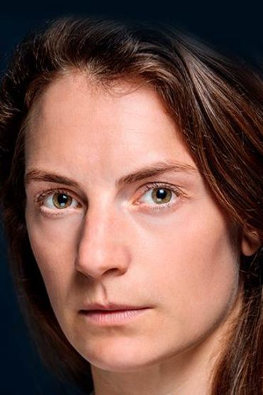 Джинни Лофтхаус