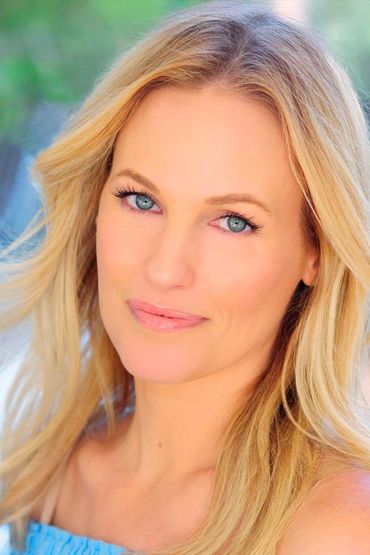 Кристи Клэйнос