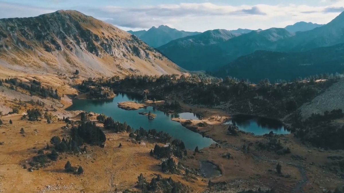 Между землёй и океаном