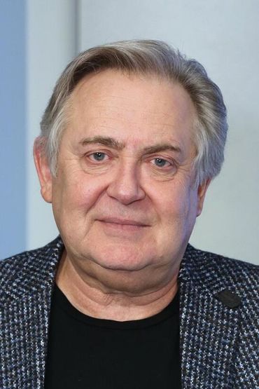 Юрий Стоянов