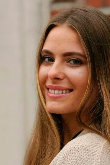 Алина Копанская