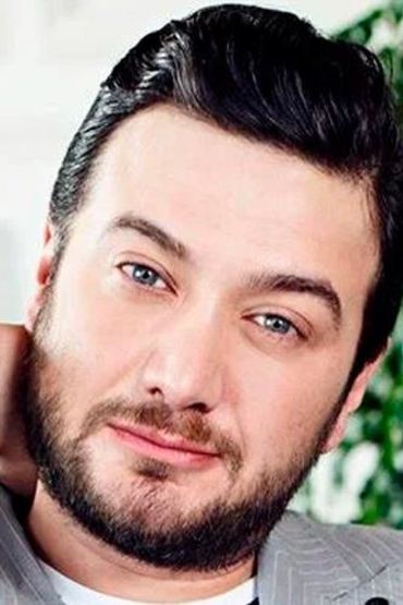 Онур Бююктопчу