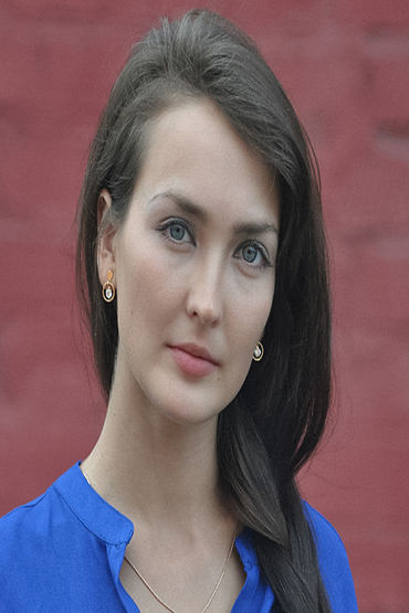 Алёна Созинова