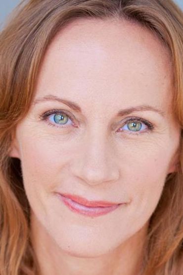 Джанелл Сноу