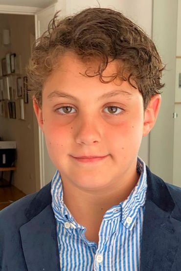 Гравина Макс Теодор