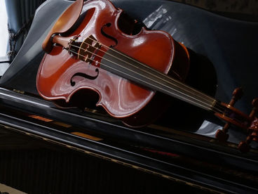 Российский национальный молодёжный симфонический оркестр, дирижёр Димитрис Ботинис, солист Иван Бессонов (фортепиано). КЗЧ им. П.И. Чайковского Российский национальный молодёжный симфонический оркестр, дирижёр Димитрис Ботинис, солист Иван Бессонов (фортепиано). КЗЧ им. П.И. Чайковского