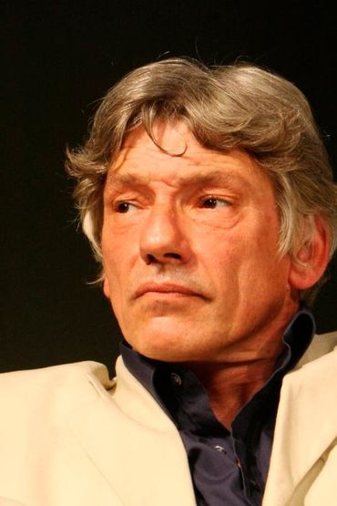 Саймон Армстронг